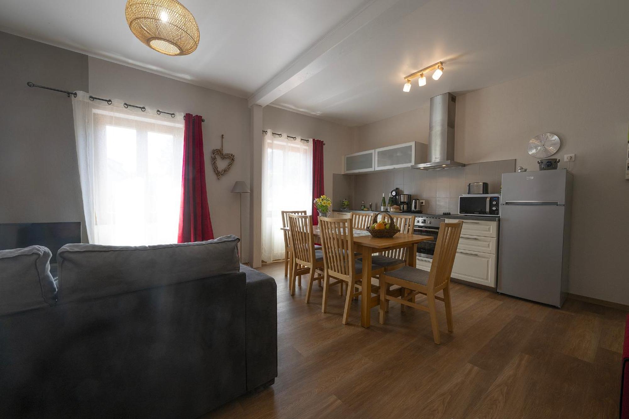 Muscat - Bel Appartement Renove Recemment - Au Pied Du Vignoble - Parking Gratuit リクヴィール エクステリア 写真