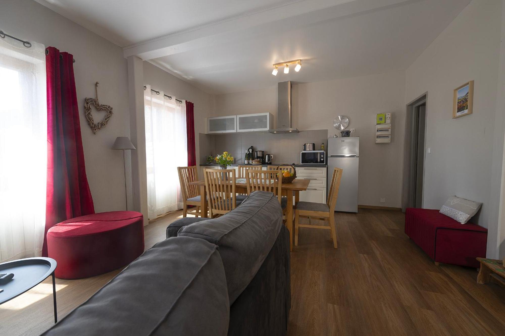 Muscat - Bel Appartement Renove Recemment - Au Pied Du Vignoble - Parking Gratuit リクヴィール エクステリア 写真